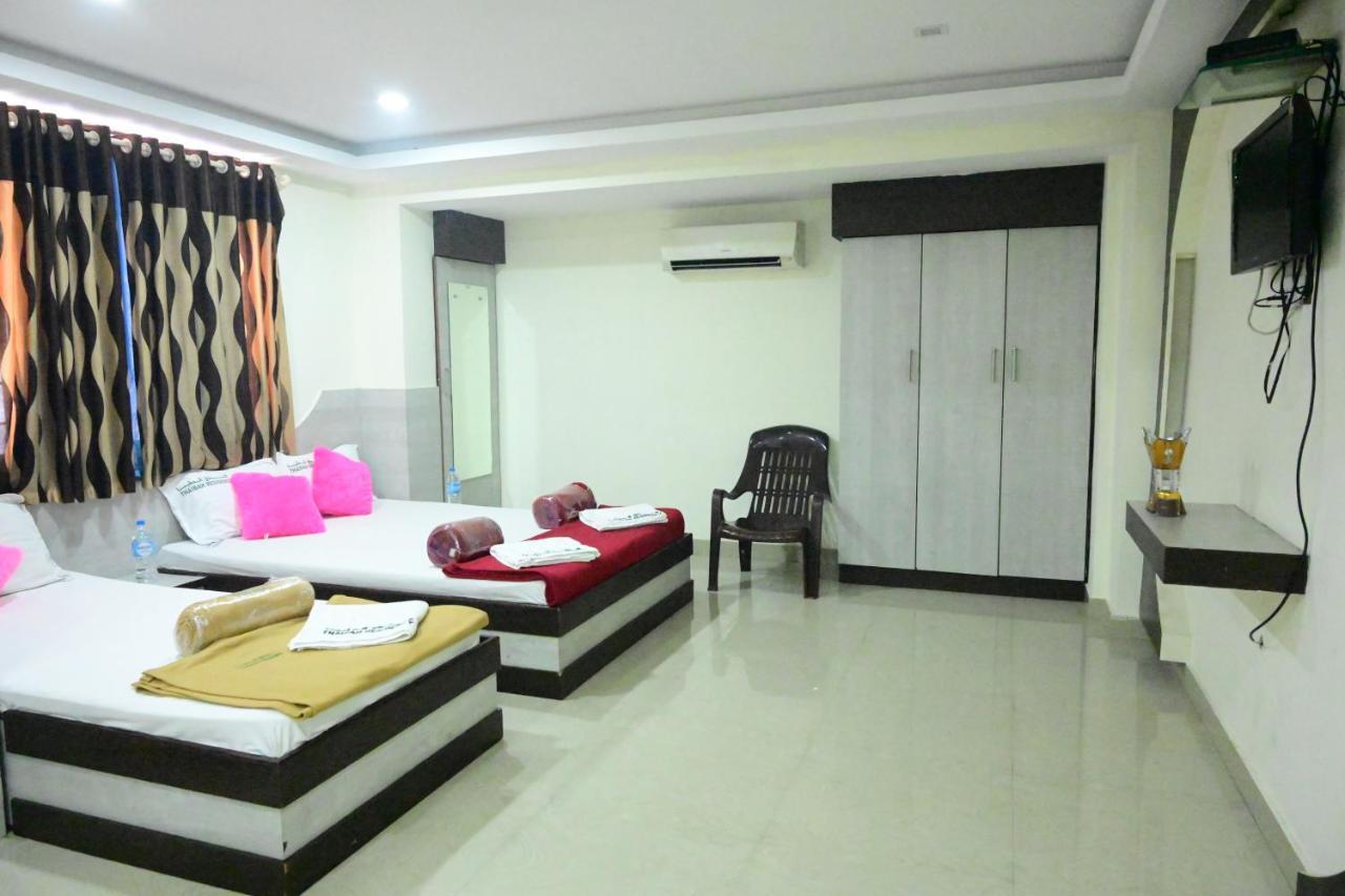 Готель Thaibah Residency Kottakkal Екстер'єр фото